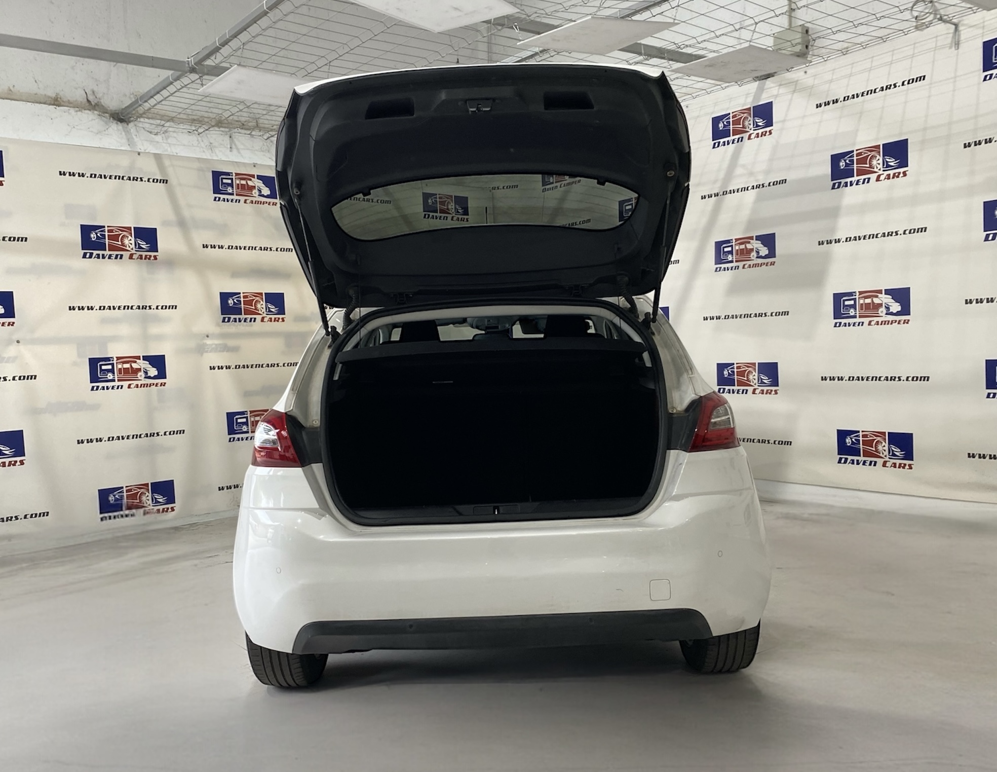 Peugeot 308 - Imagen 9